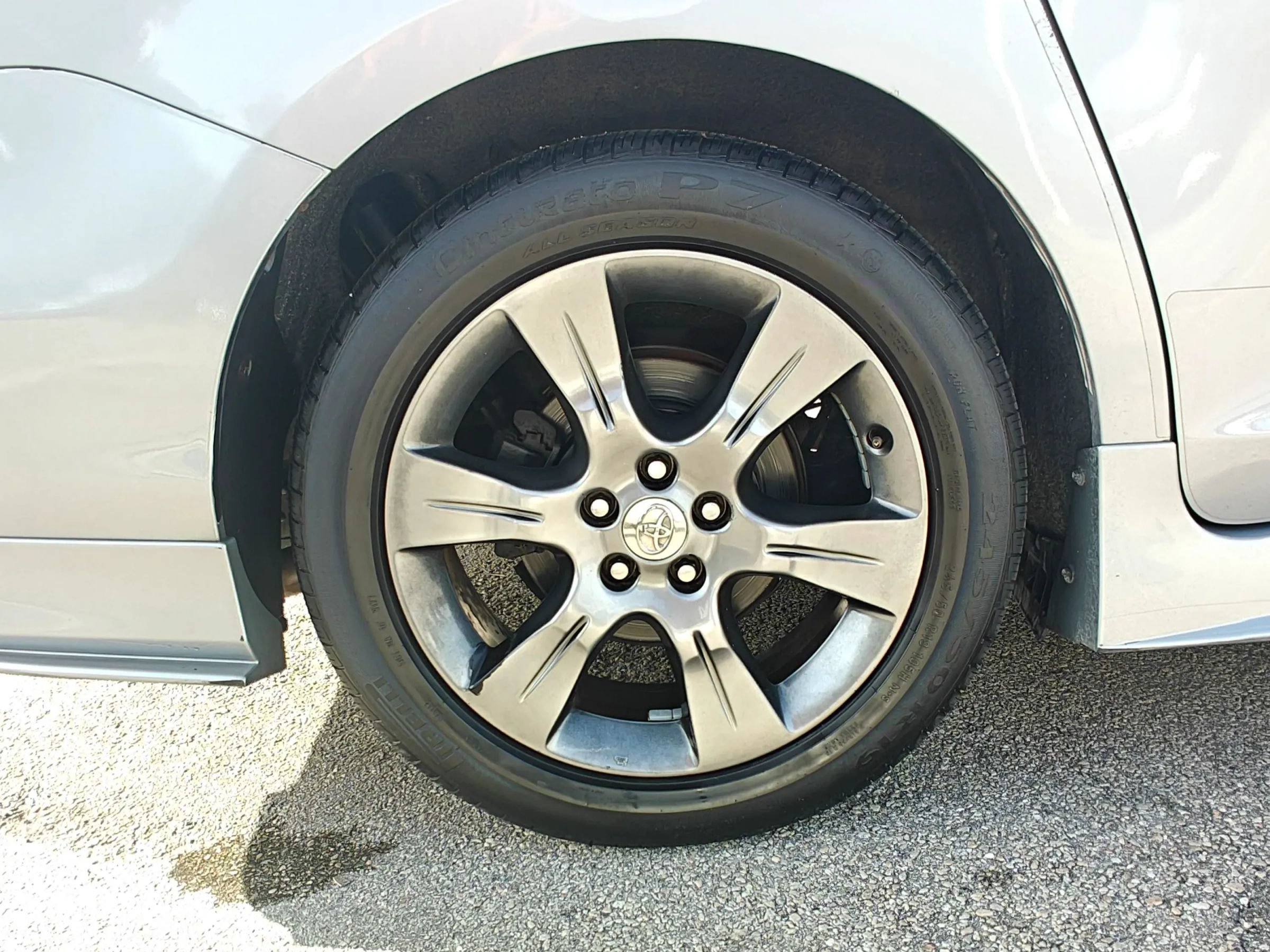 Used 2015 Toyota Sienna SE w/ SE Preferred Package FWD image 24