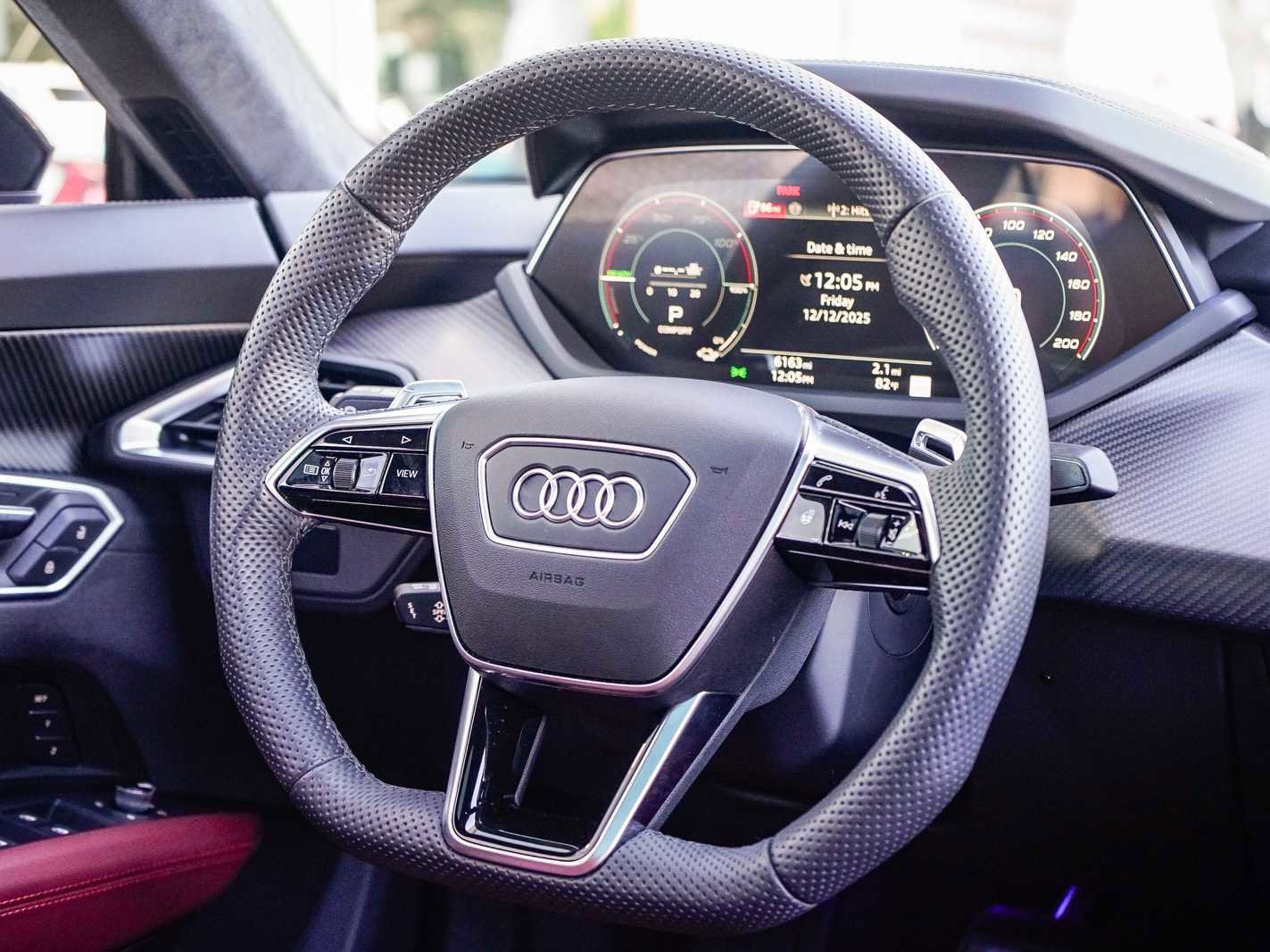 Used 2024 Audi e-tron GT Prestige w/ Prestige Package image 14