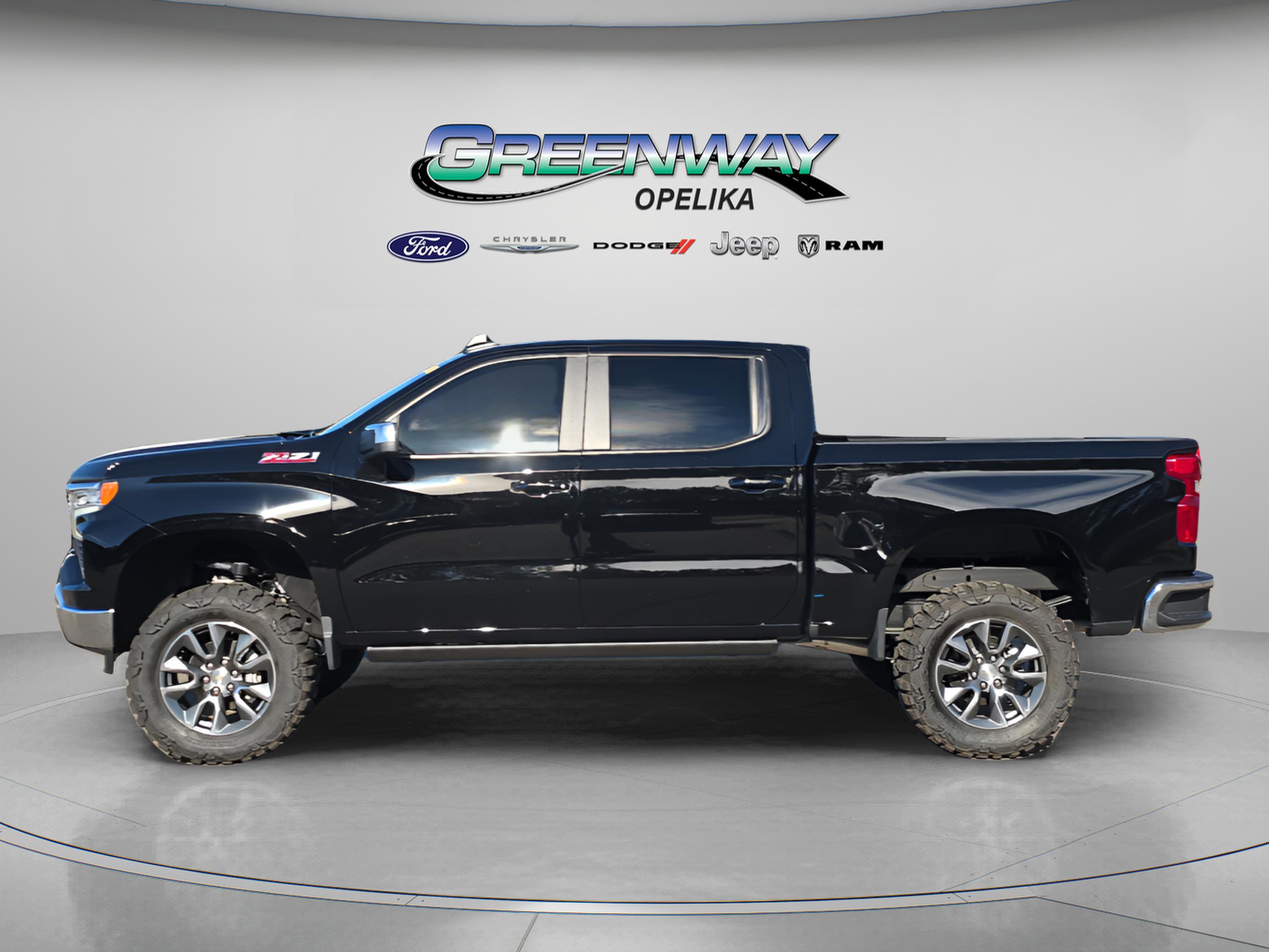 Used 2026 Chevrolet Silverado 1500 LT w/ All Star Edition Plus image 6