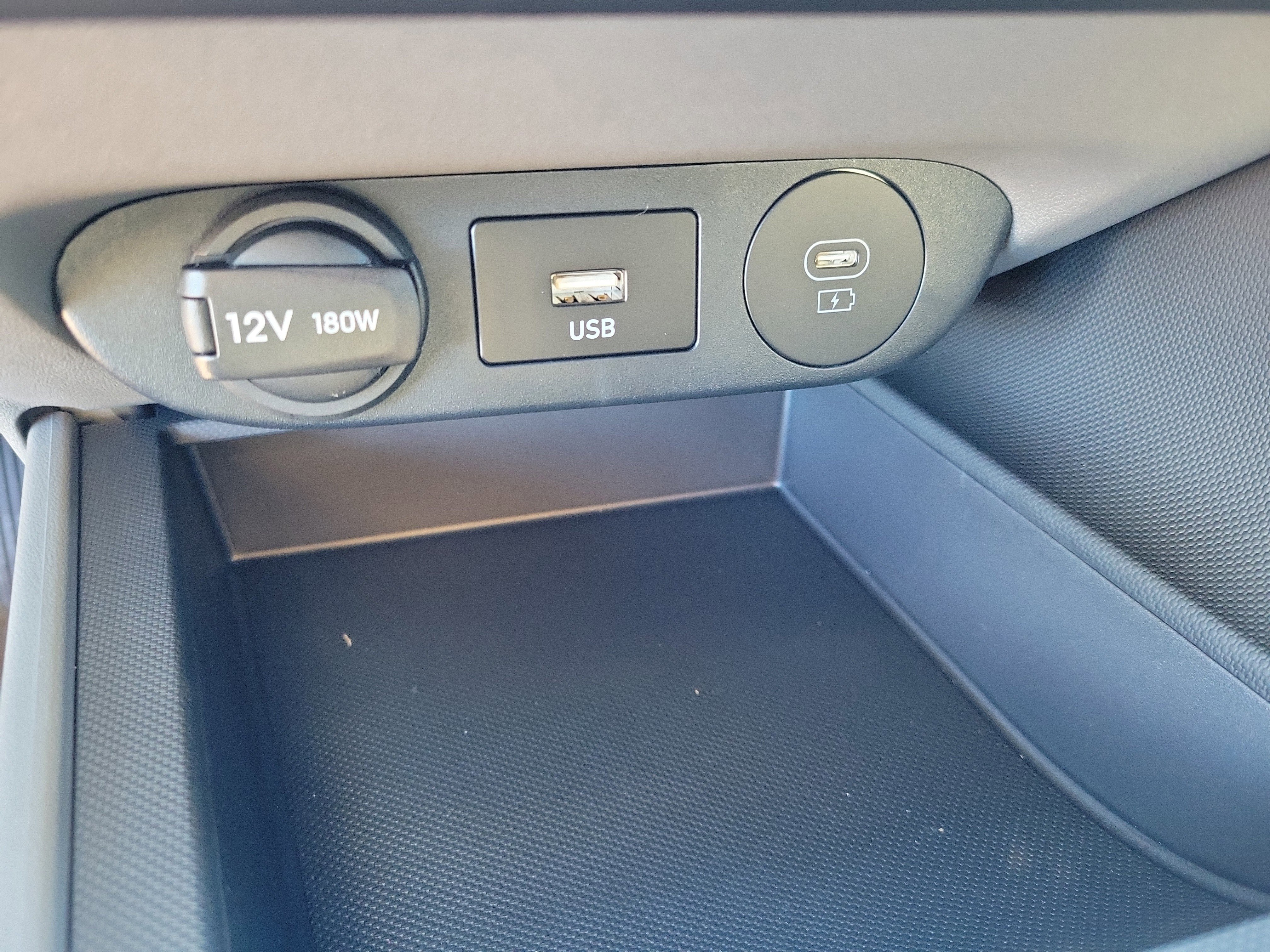 New 2026 Hyundai Elantra SE w/ Cargo Package image 22