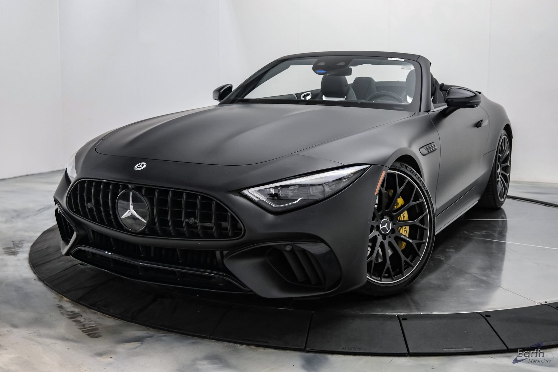 Used 2022 Mercedes-Benz SL 55 AMG 4MATIC image 5