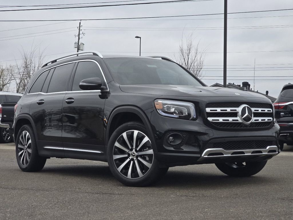 Used 2023 Mercedes-Benz GLB 250 GLB 250 image 1