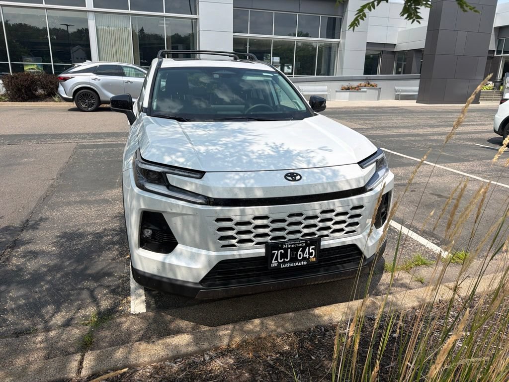 Used 2026 Toyota RAV4 Limited AWD/4WD image 9