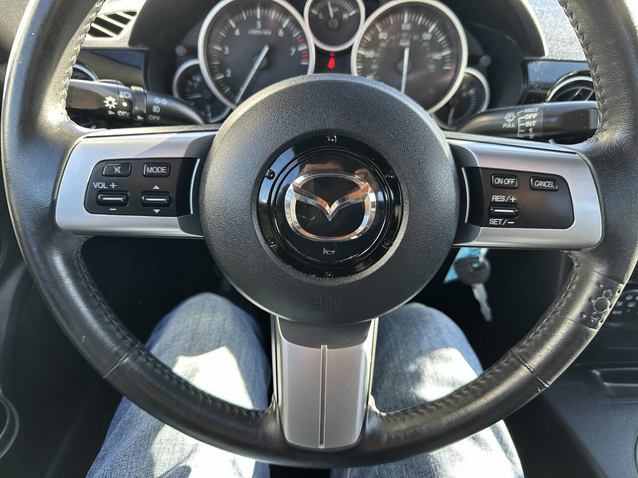 Used 2007 MAZDA MX-5 Miata Touring image 21