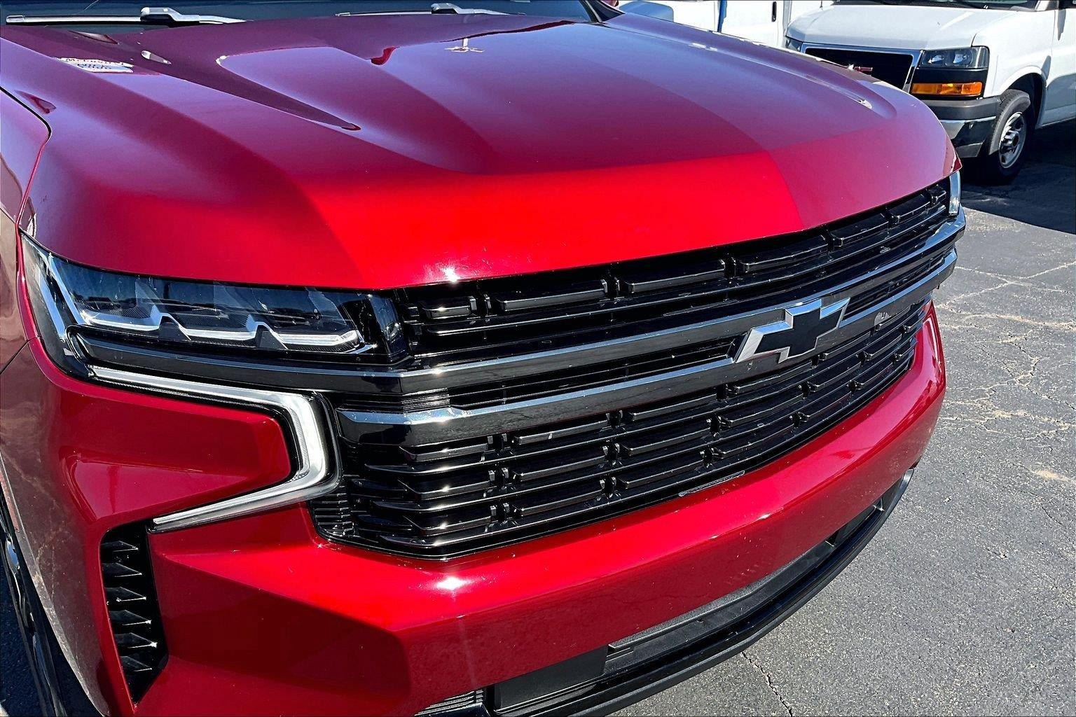 Used 2021 Chevrolet Tahoe RST w/ Rear Media and Nav Package AWD/4WD image 31