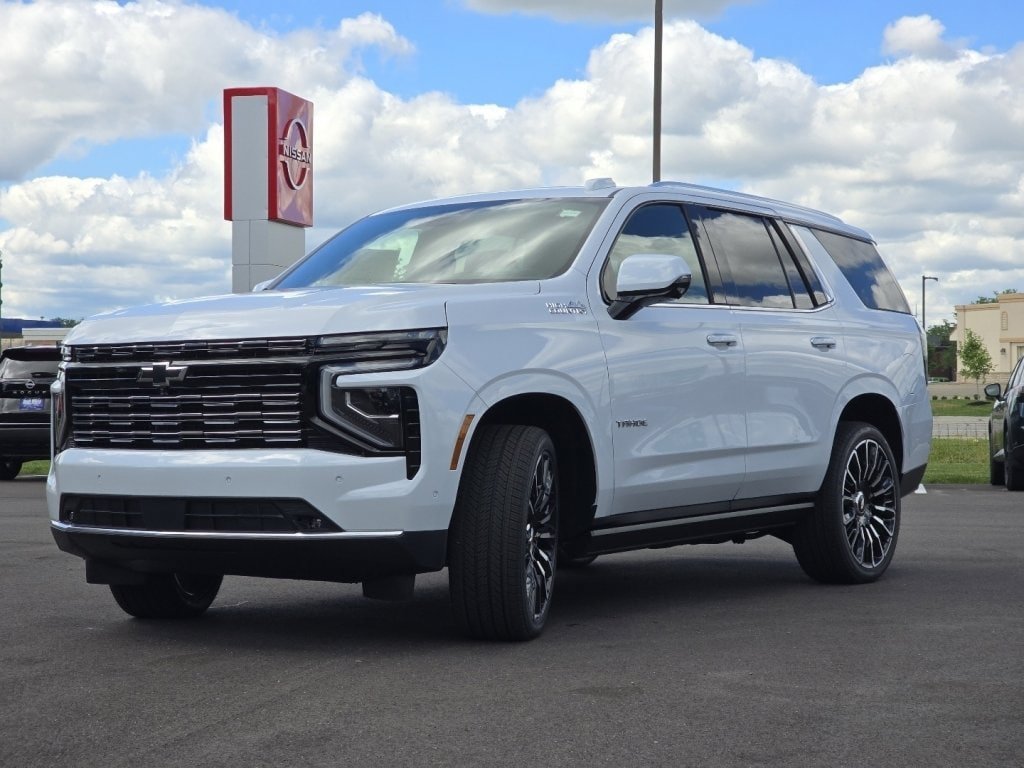 New 2026 Chevrolet Tahoe High Country AWD/4WD image 12