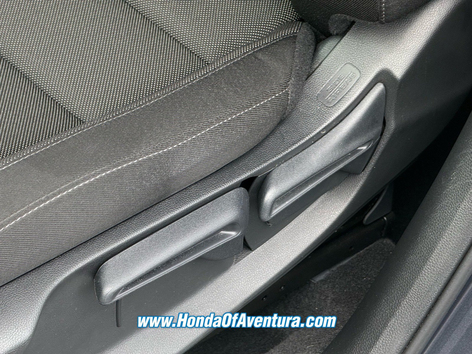 Certified 2025 Honda CR-V LX image 22