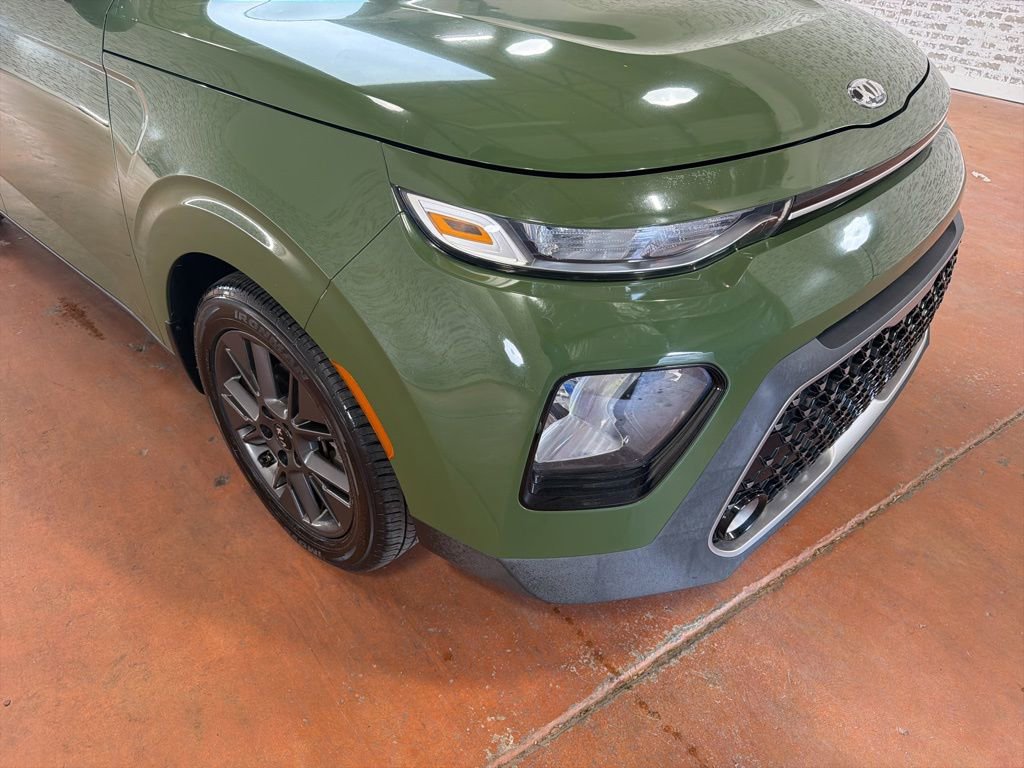 Used 2021 Kia Soul EX image 9