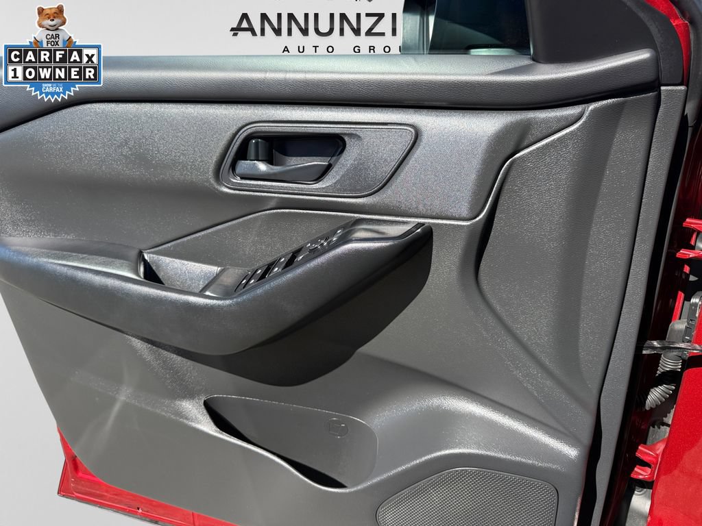 Certified 2024 Nissan Rogue S AWD/4WD image 28