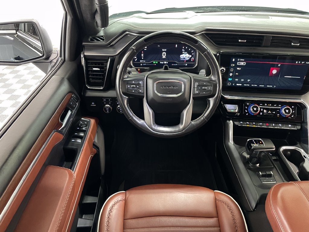 Used 2024 GMC Sierra 1500 Denali Ultimate AWD/4WD image 29