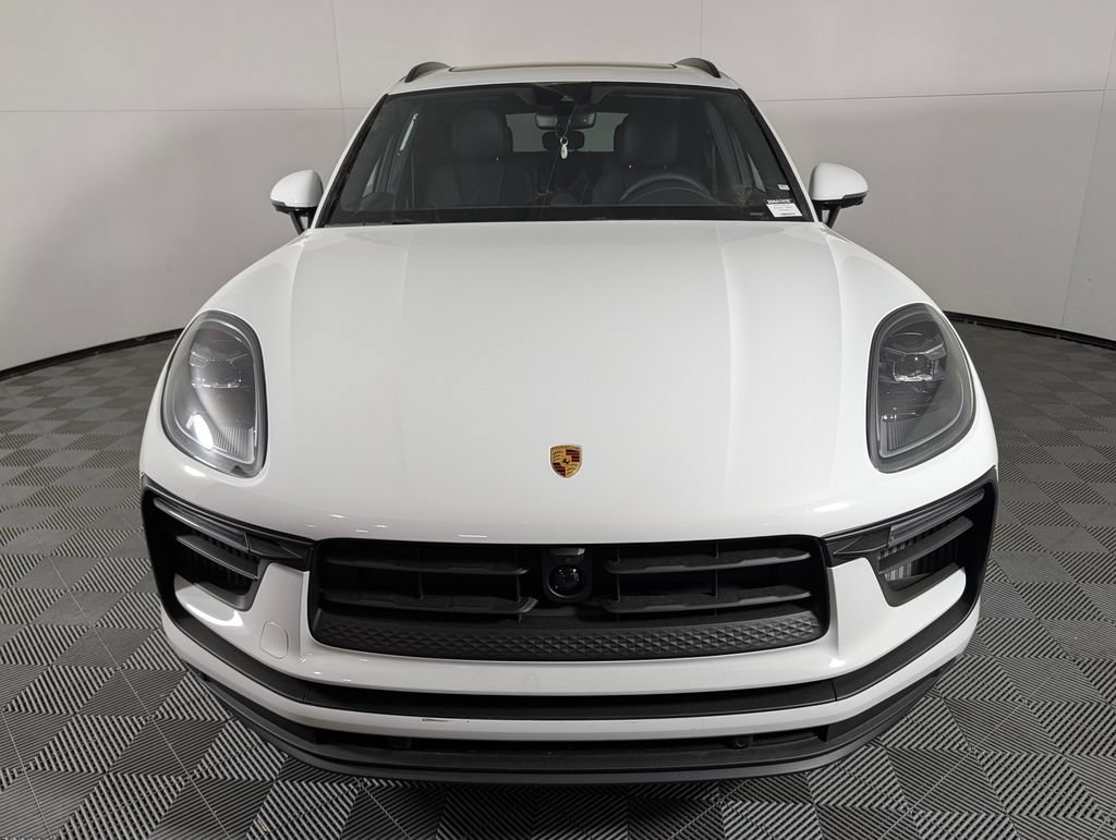 New 2026 Porsche Macan S image 10