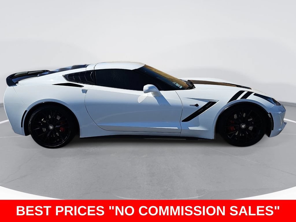 Used 2016 Chevrolet Corvette Stingray Coupe w/ 2LT Preferred Equipment Group RWD image 2