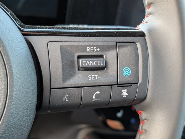 New 2026 Nissan Kicks SR w/ Cold Weather Package AWD/4WD image 16