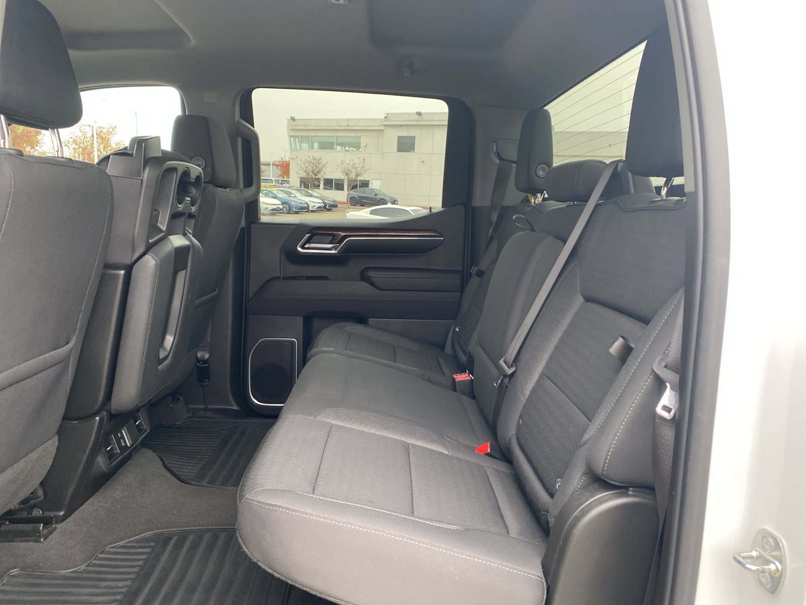 Used 2023 GMC Sierra 1500 Elevation image 10