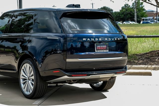 New 2026 Land Rover Range Rover Long Wheelbase Autobiography AWD/4WD image 16