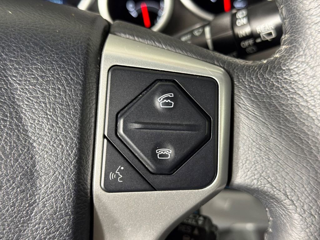 Used 2017 Toyota Sequoia Platinum image 29