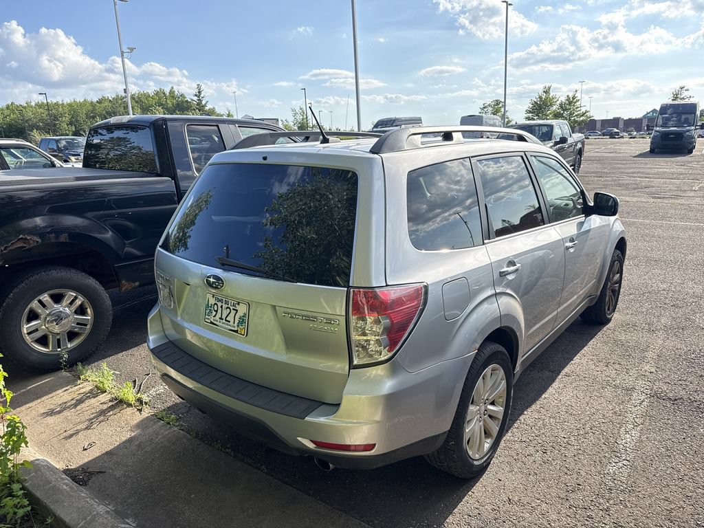 Used 2012 Subaru Forester 2.5X Limited AWD/4WD image 3