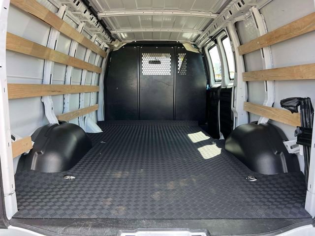 Certified 2024 GMC Savana 2500 w/ Driver Convenience Package image 13