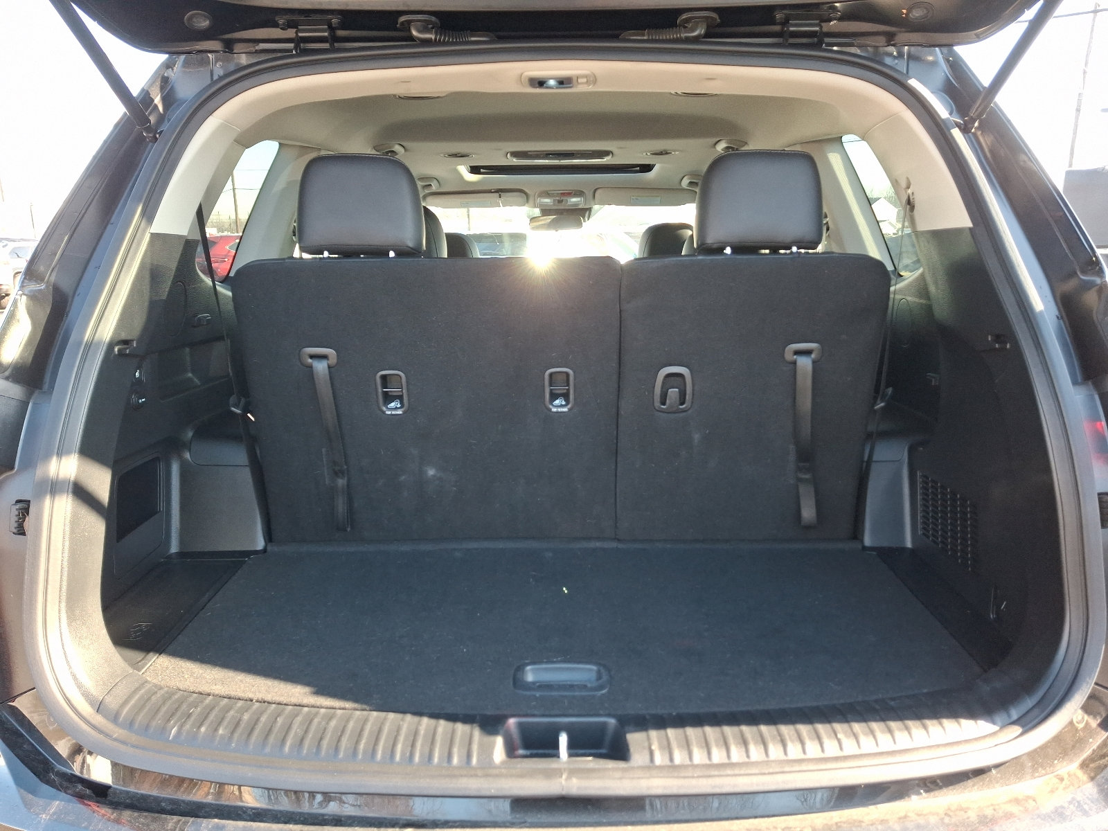 Used 2023 Kia Telluride S w/ S Sunroof Package image 32