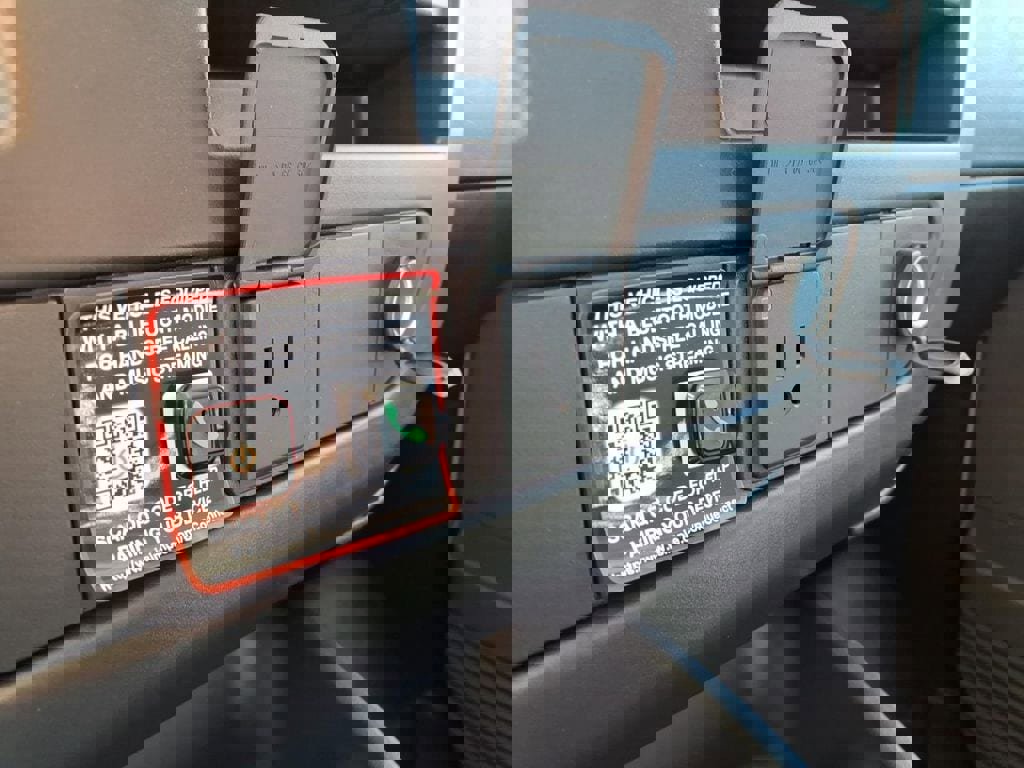 New 2026 Chevrolet Express 2500 w/ Driver Convenience Package RWD image 23