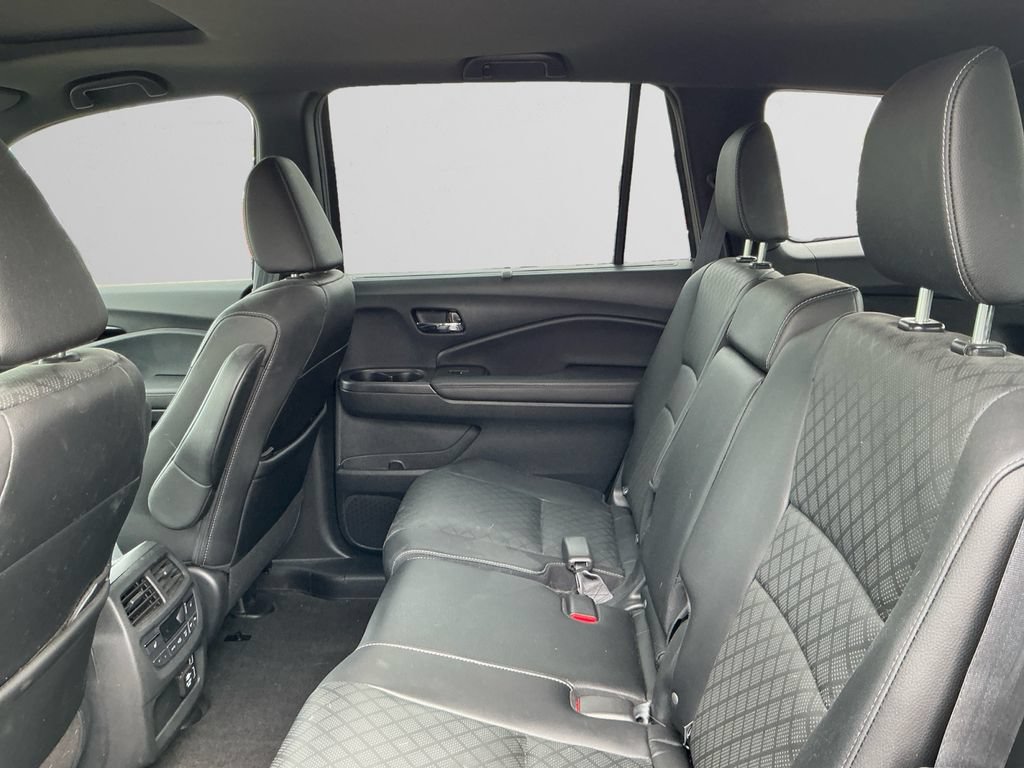 Used 2020 Honda Passport Touring image 13