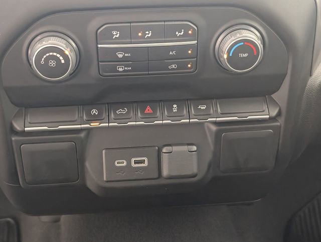 Used 2022 Chevrolet Silverado 1500 Custom image 20