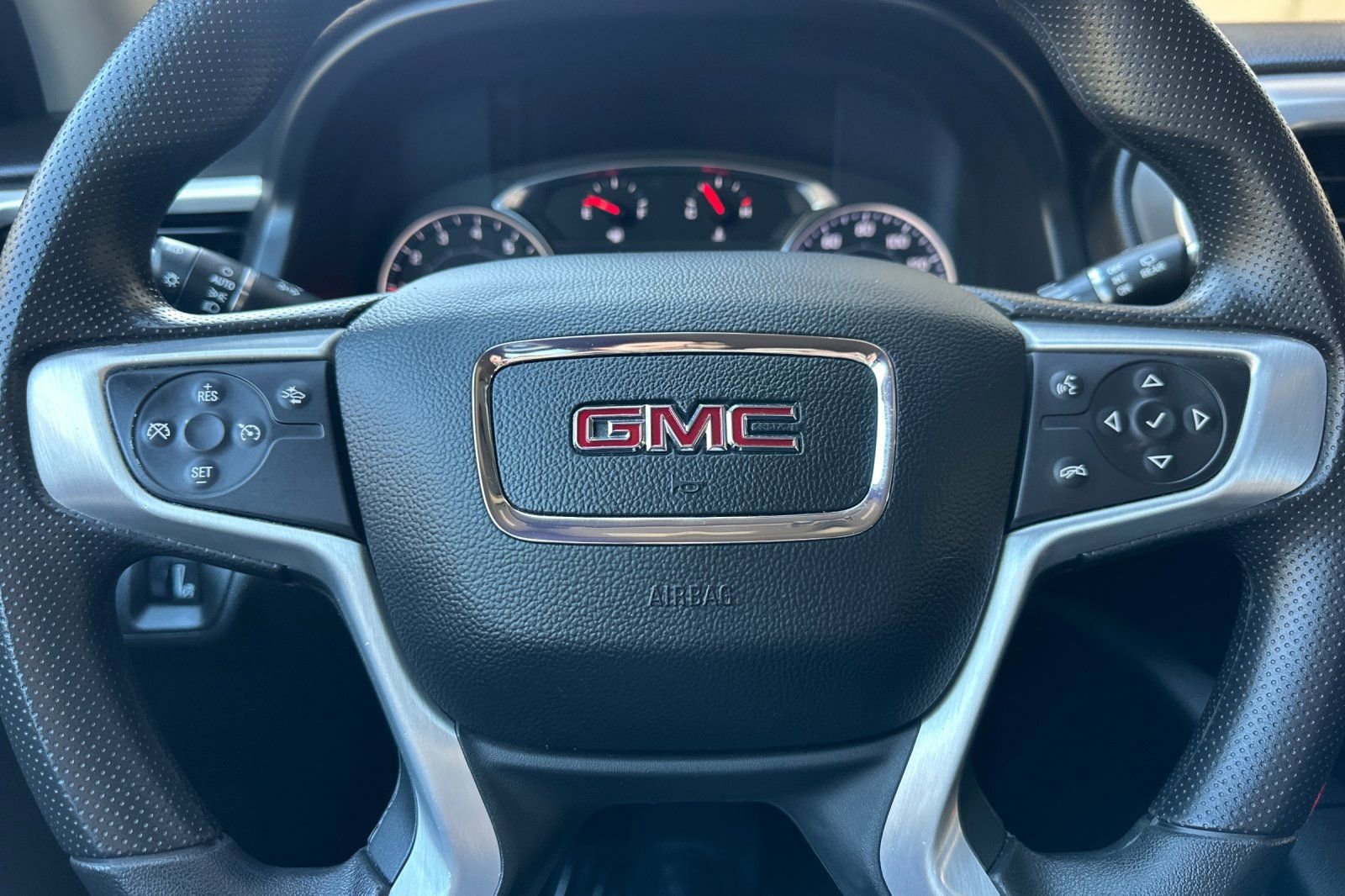 Certified 2023 GMC Acadia SLE w/ Elevation Edition image 31