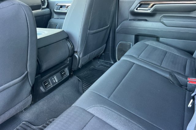 Used 2025 Chevrolet Silverado 2500 LT w/ Convenience Package AWD/4WD image 14