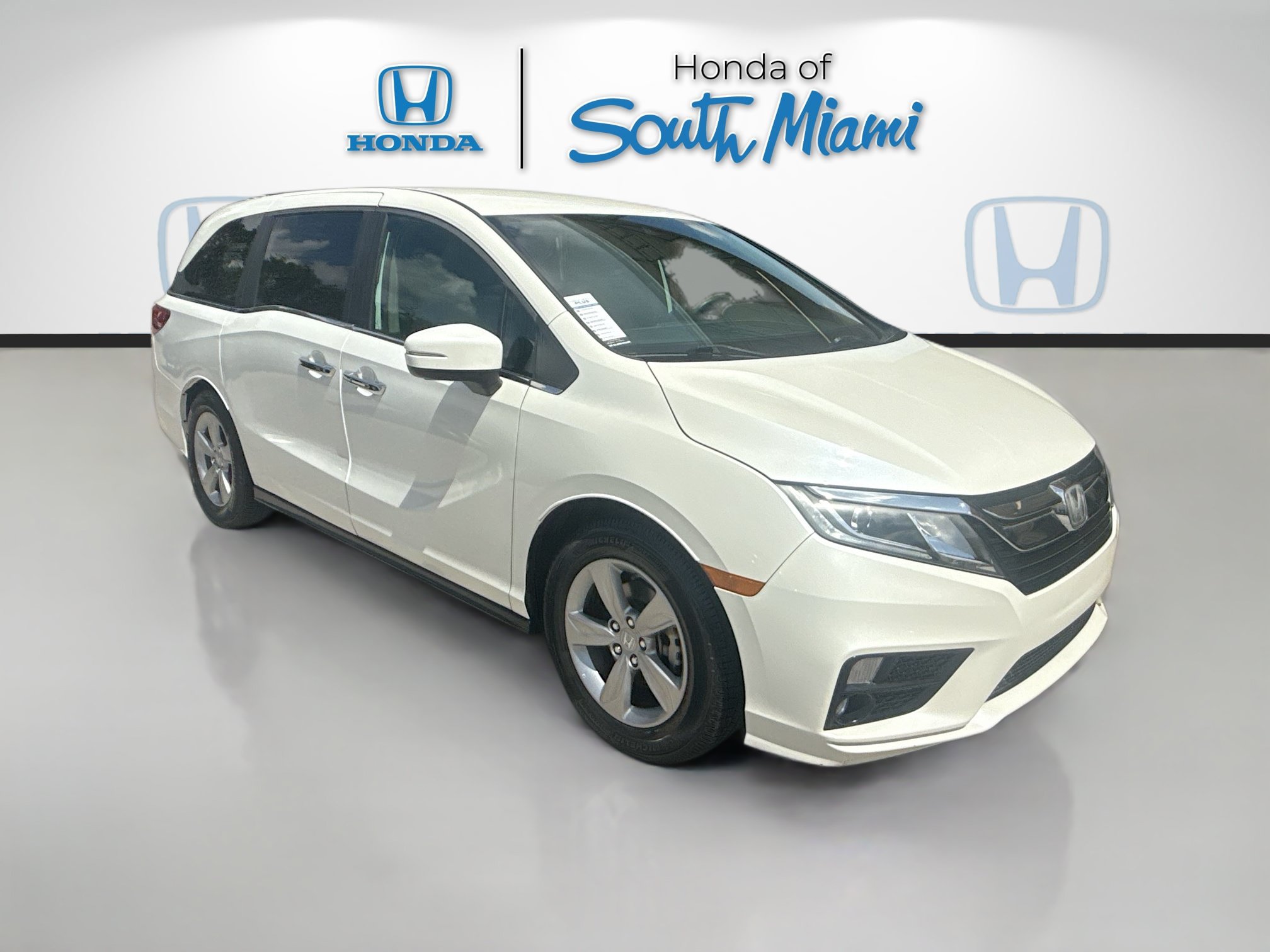 Certified 2018 Honda Odyssey EX image 1