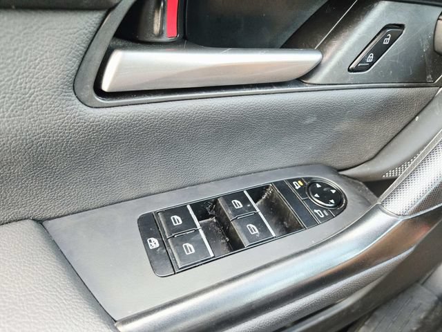Used 2025 MAZDA CX-50 AWD 2.5 S w/ Premium Package image 31