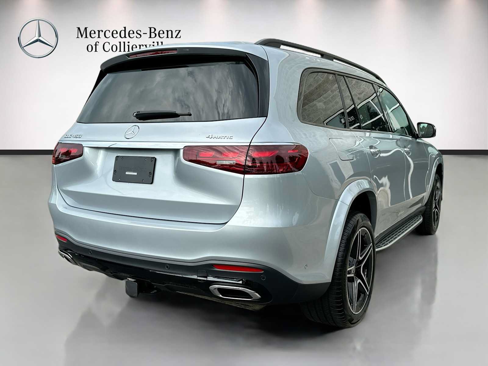 Used 2026 Mercedes-Benz GLS 450 4MATIC image 5