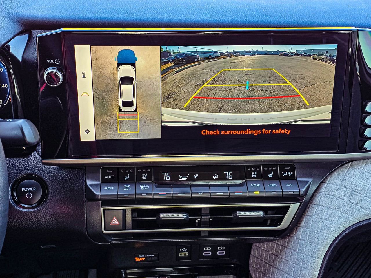 Used 2025 Toyota Camry XLE w/ Premium Plus Package image 20