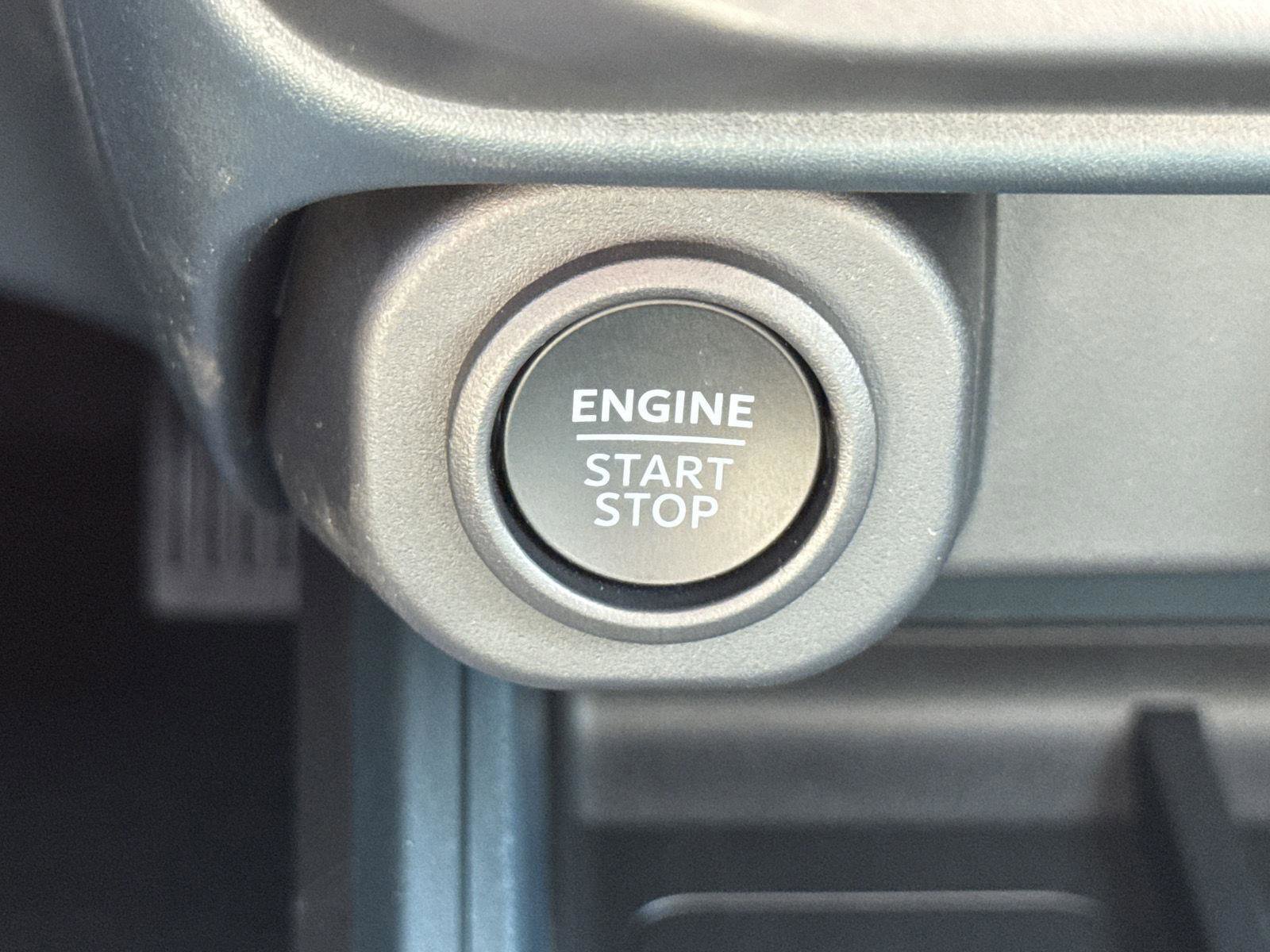 New 2025 Ford Maverick XLT w/ XLT Luxury Package image 15