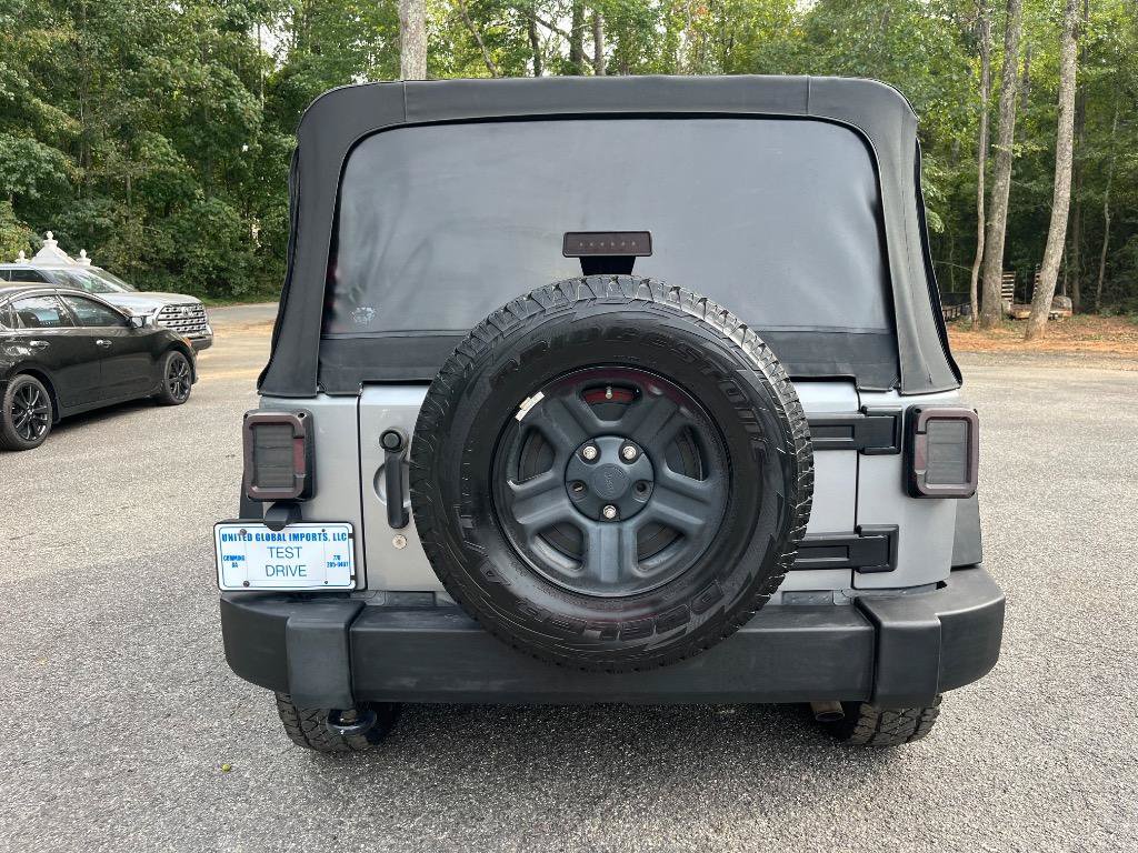 Used 2016 Jeep Wrangler Unlimited Sport w/ Connectivity Group AWD/4WD image 6
