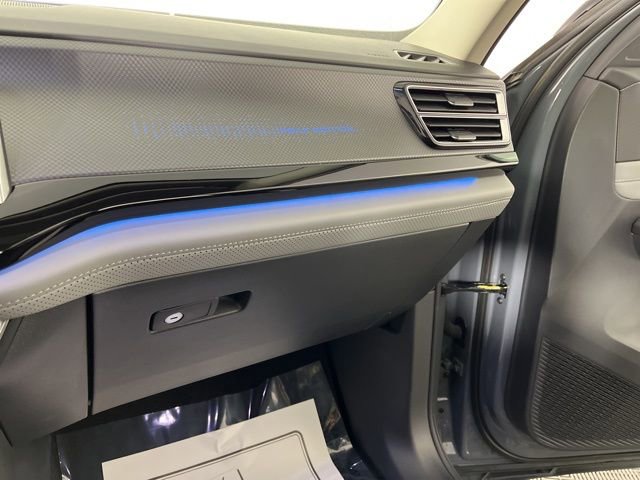 Used 2024 Volkswagen Atlas Peak Edition SEL image 38