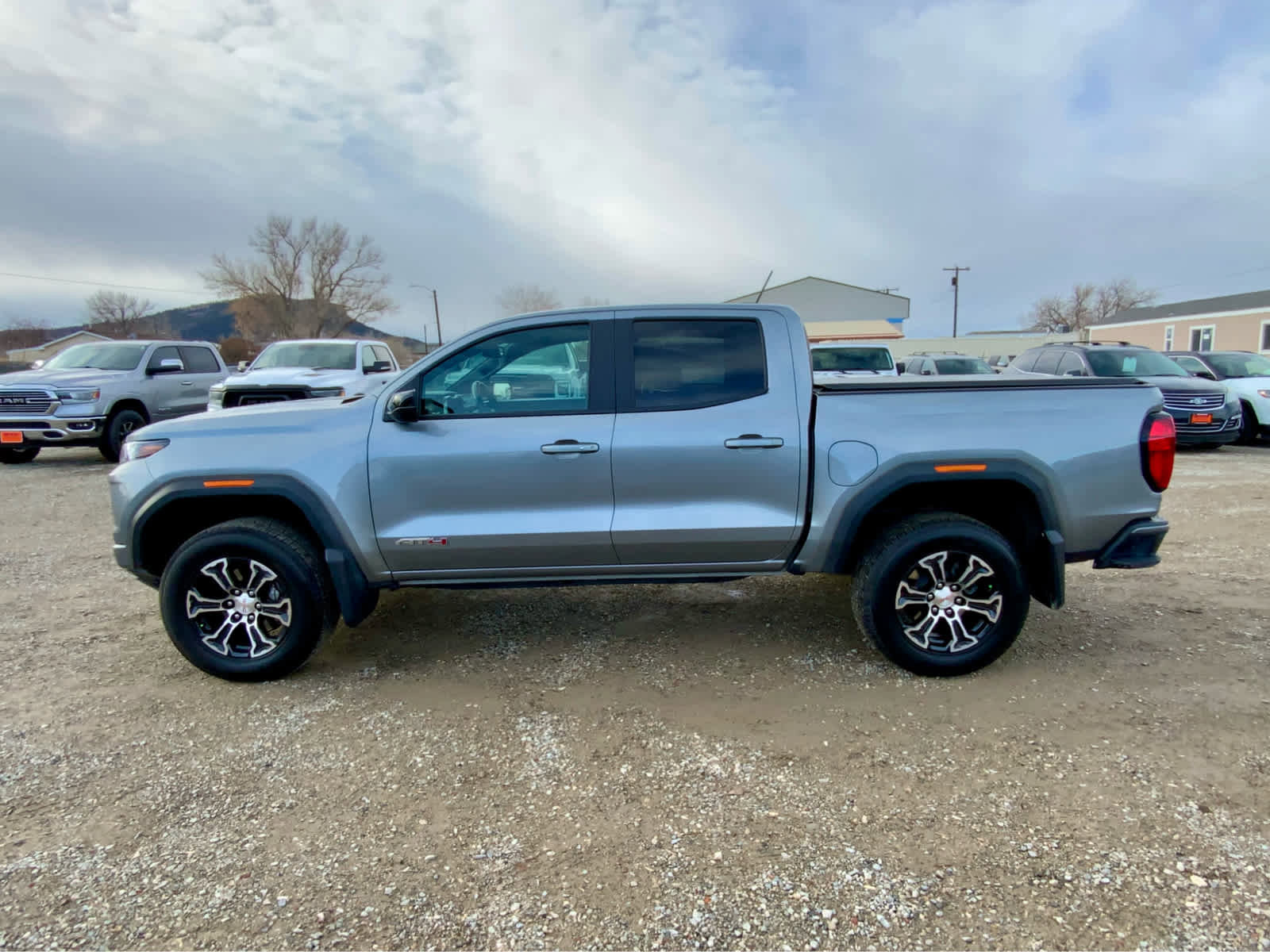 Used 2023 GMC Canyon AT4 w/ AT4 Premium Package image 2