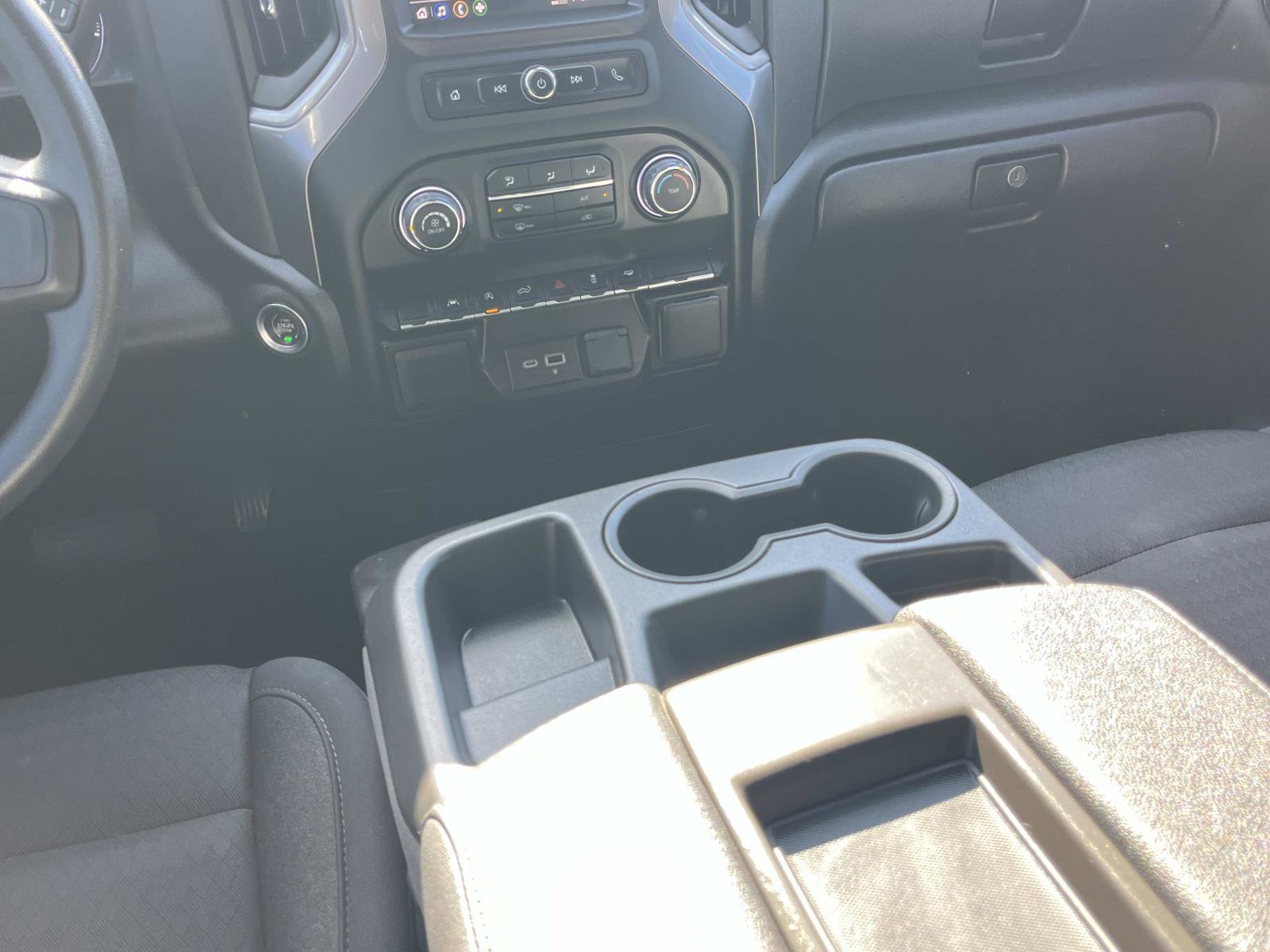 Used 2023 Chevrolet Silverado 1500 Custom image 16