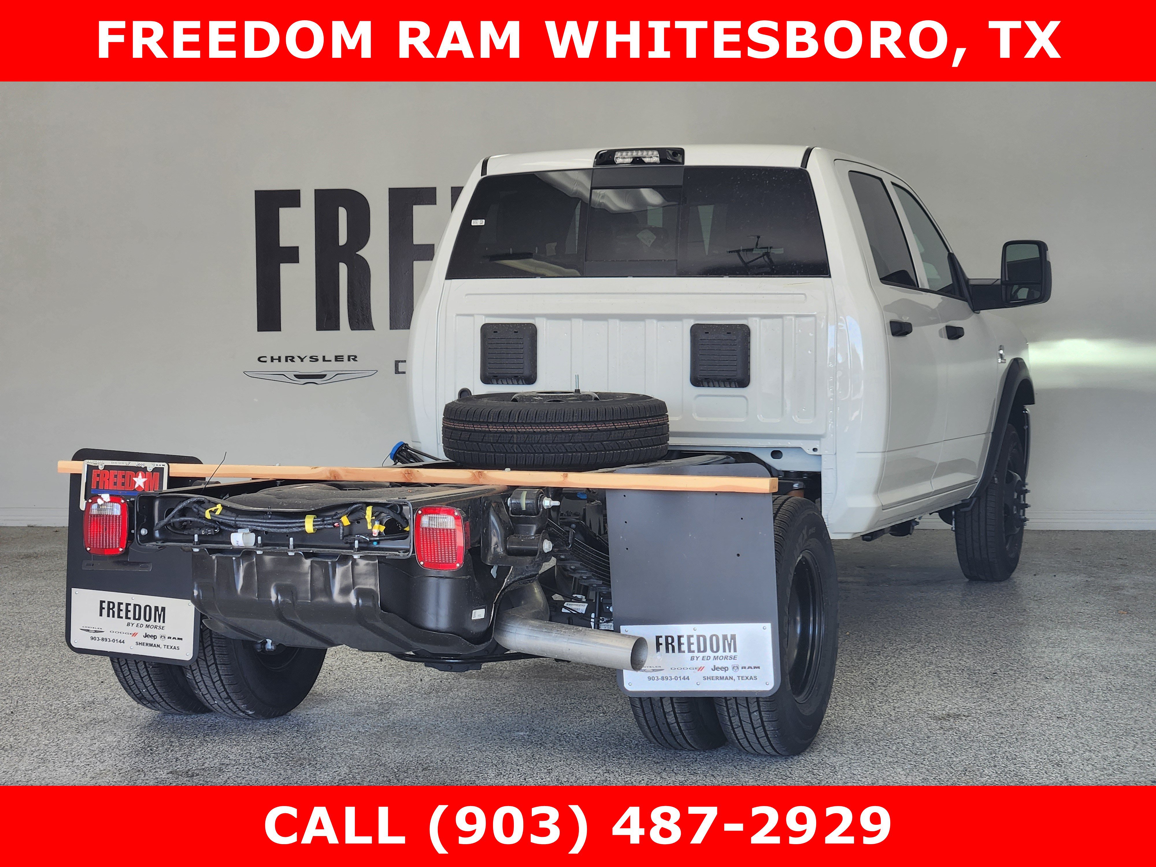 New 2026 RAM 3500 Tradesman AWD/4WD image 4