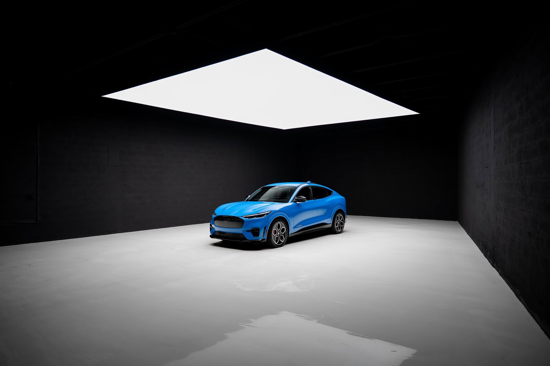 Used 2021 Ford Mustang Mach-E GT image 76