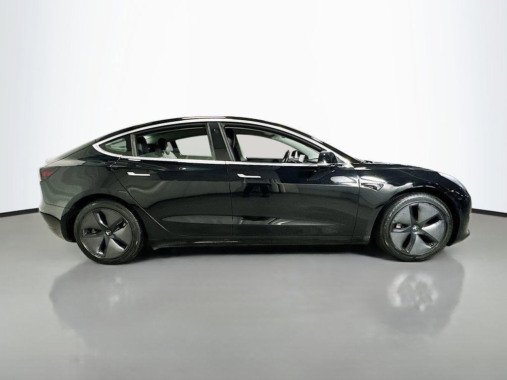 Used 2018 Tesla Model 3 Long Range image 9