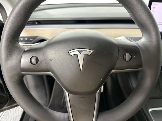Used 2023 Tesla Model Y Performance image 19