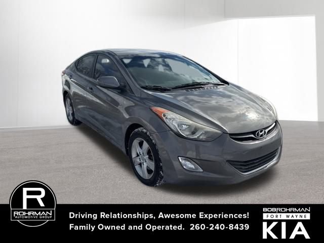 Used 2013 Hyundai Elantra GLS w/ Preferred Pkg image 7
