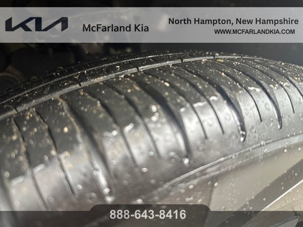 Used 2024 Kia Telluride S w/ S Sunroof Package image 24