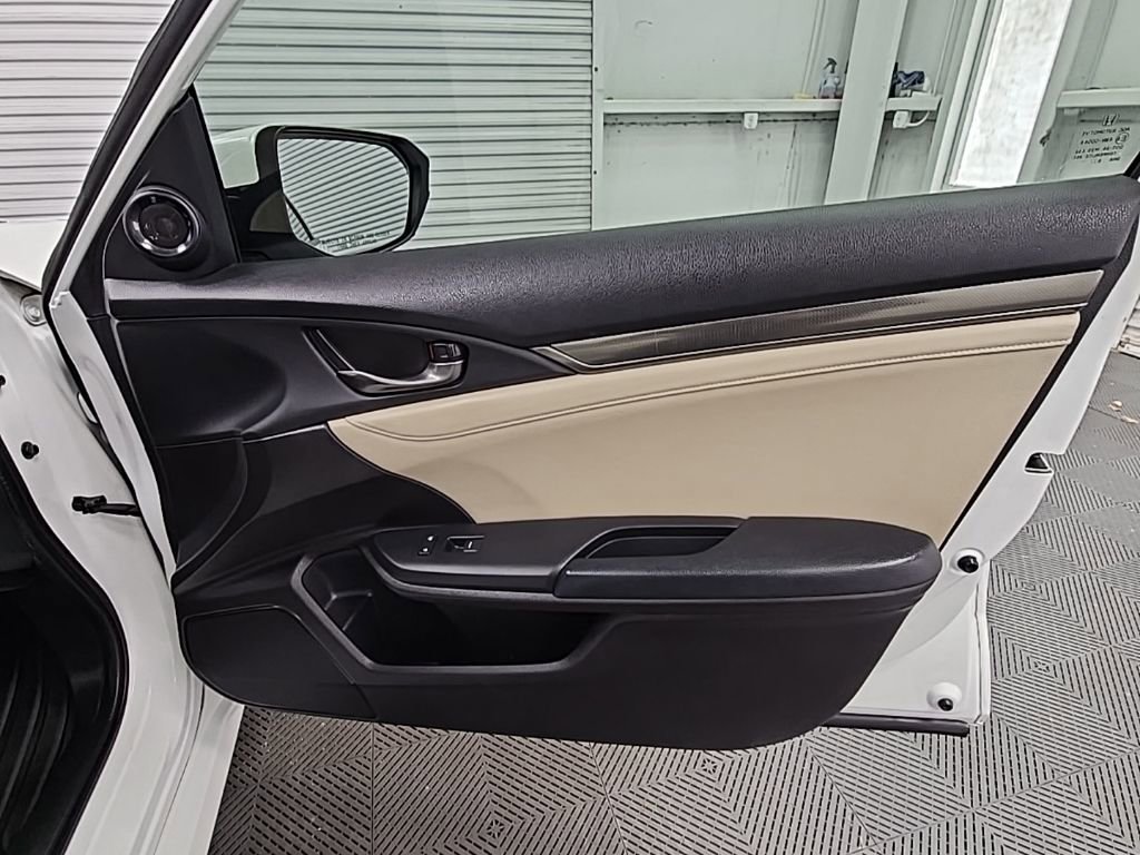 Used 2017 Honda Civic EX-L image 39