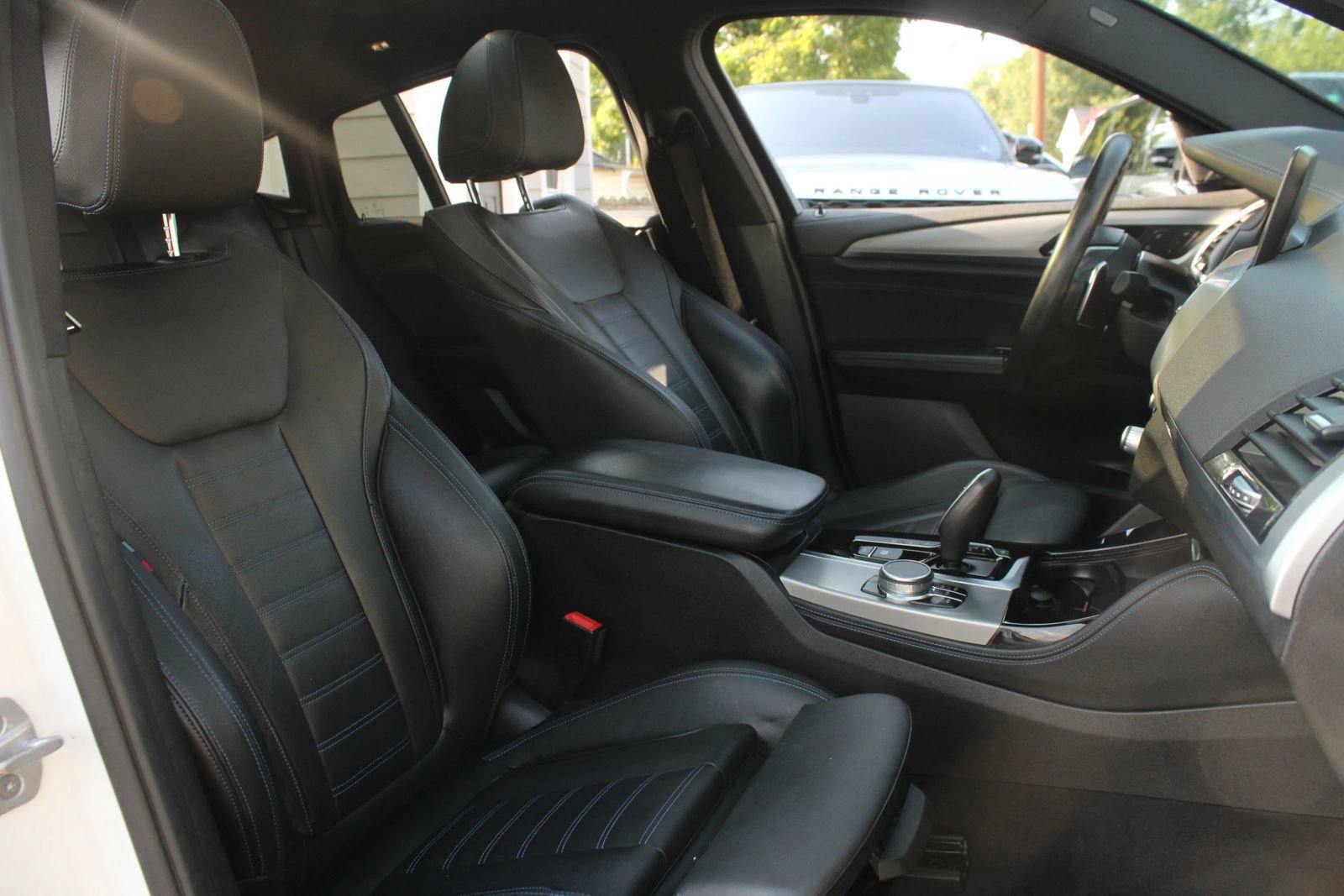 Used 2019 BMW X4 xDrive30i w/ Executive Package AWD/4WD image 22