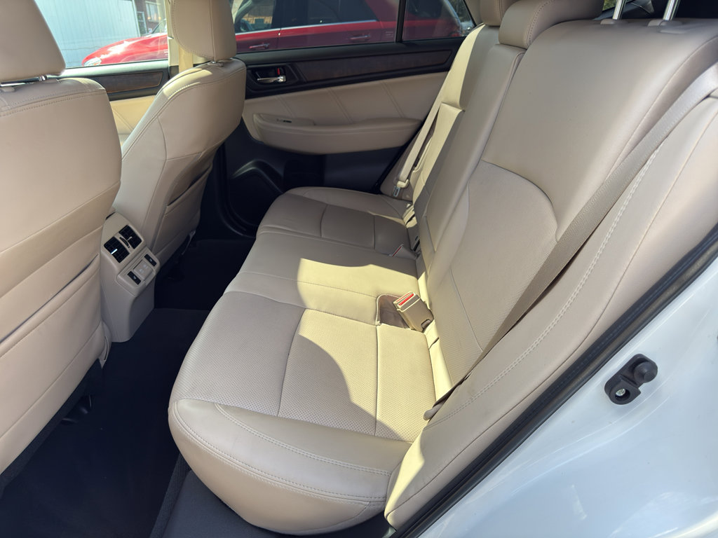 Used 2019 Subaru Outback 3.6R Limited image 10