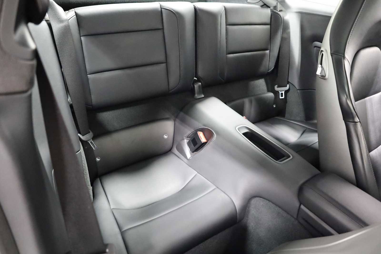 Used 2019 Porsche 911 Turbo image 44