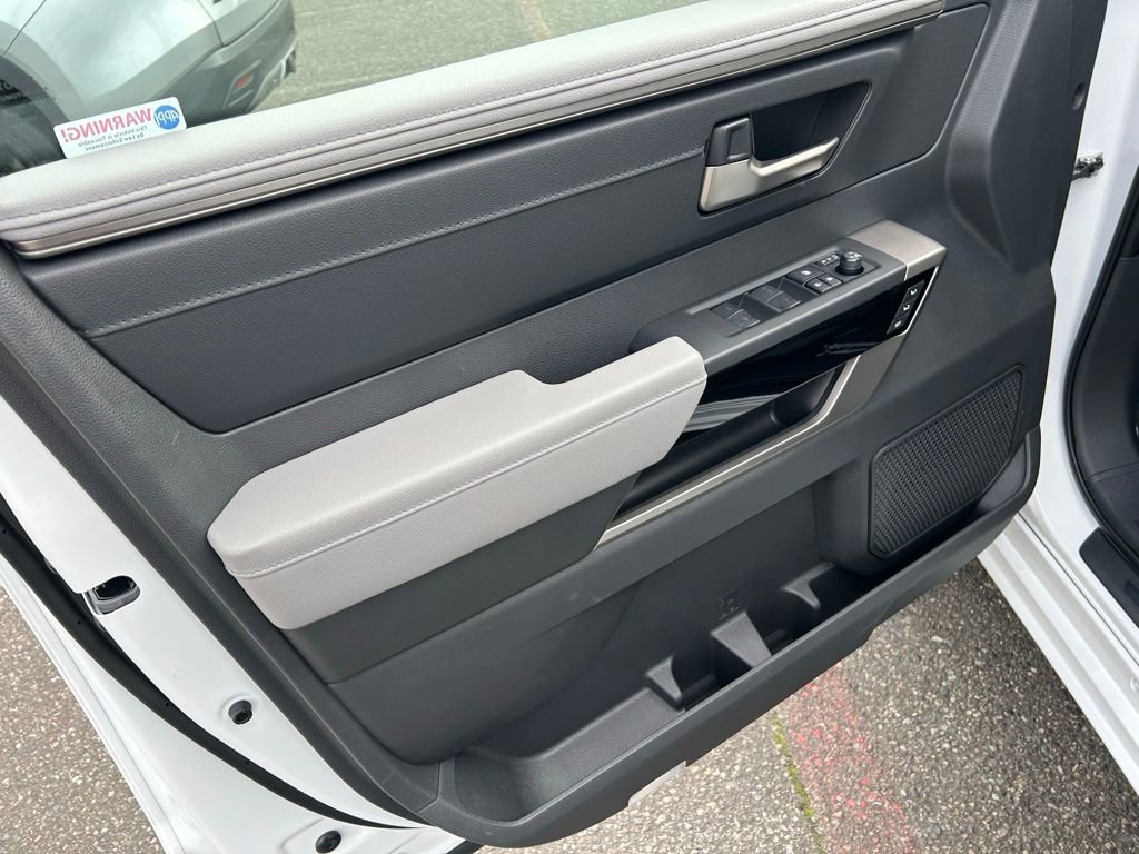 New 2025 Toyota Tundra Limited image 9