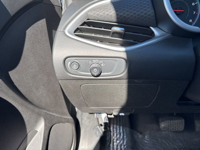 Used 2024 Chevrolet Malibu LS FWD image 18