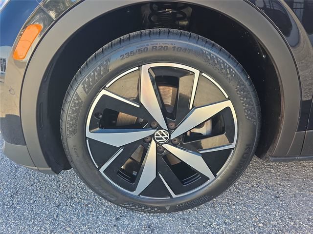 Used 2023 Volkswagen ID.4 S RWD image 8